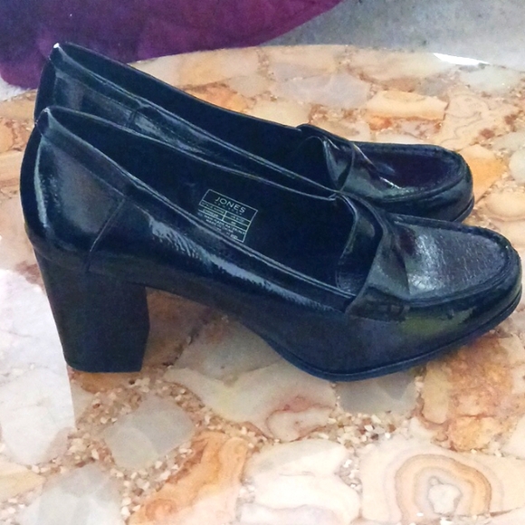 PATENT BLACK SHOES(JONES OF NEW YORK) - Picture 10 of 12